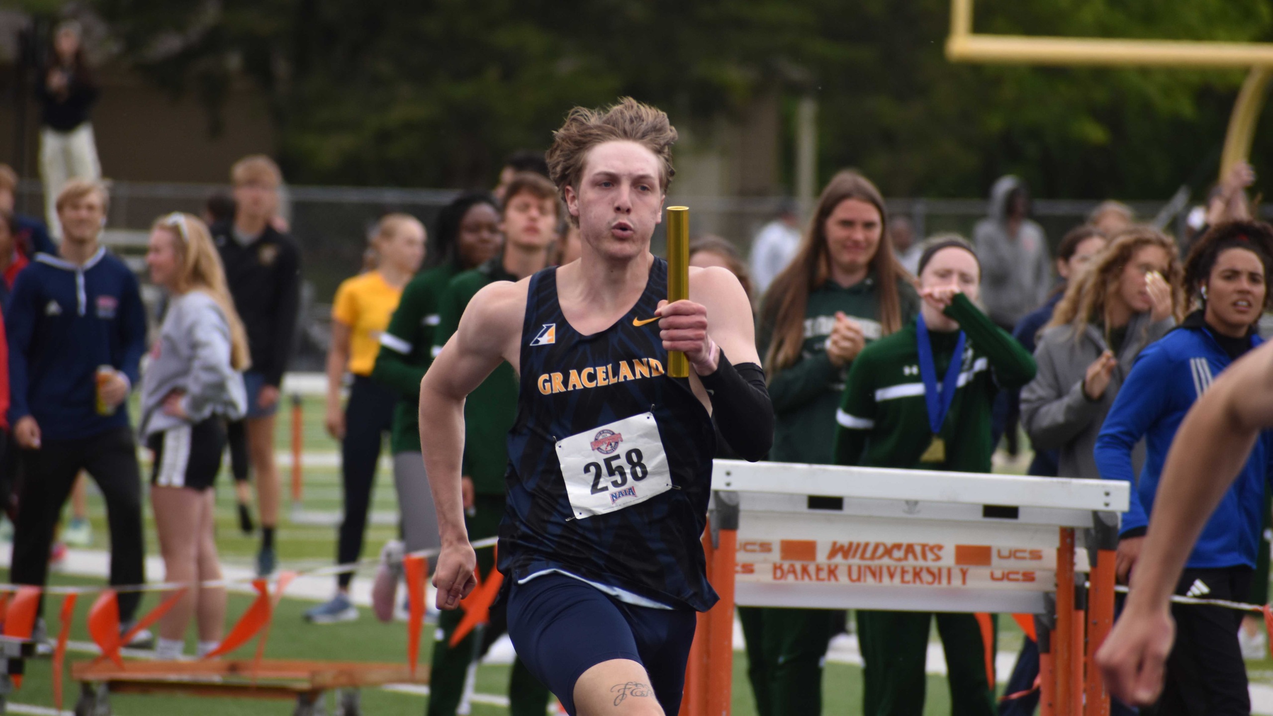 Graceland Men Compete Against Elite Field at Central Missouri Mule Relays