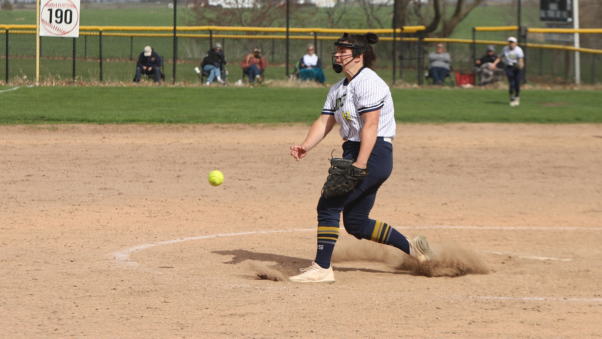 Softball Stopped by No. 3 Central Methodist