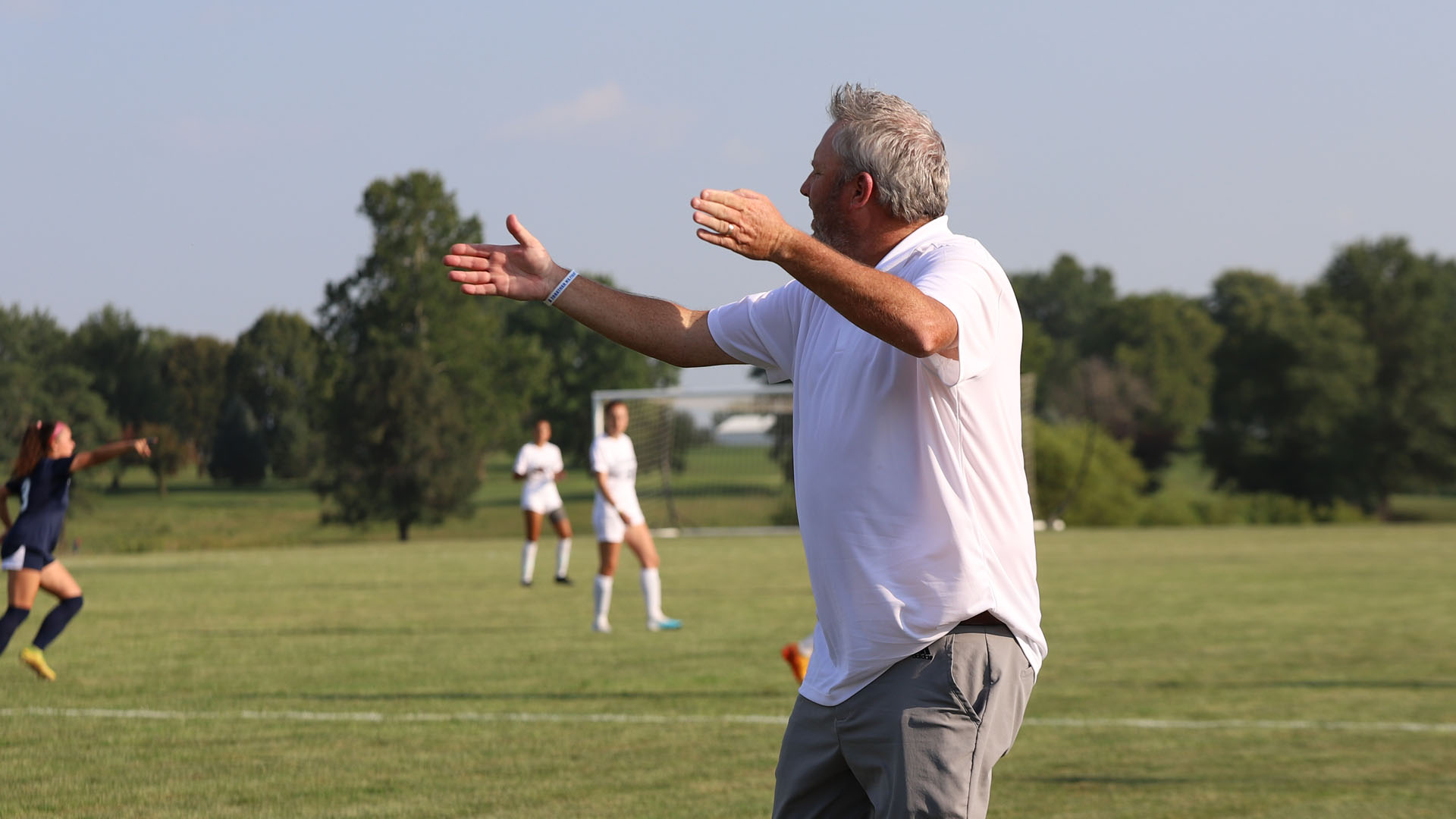 Women's Soccer Earns Head Coach Porter First Home Victory.