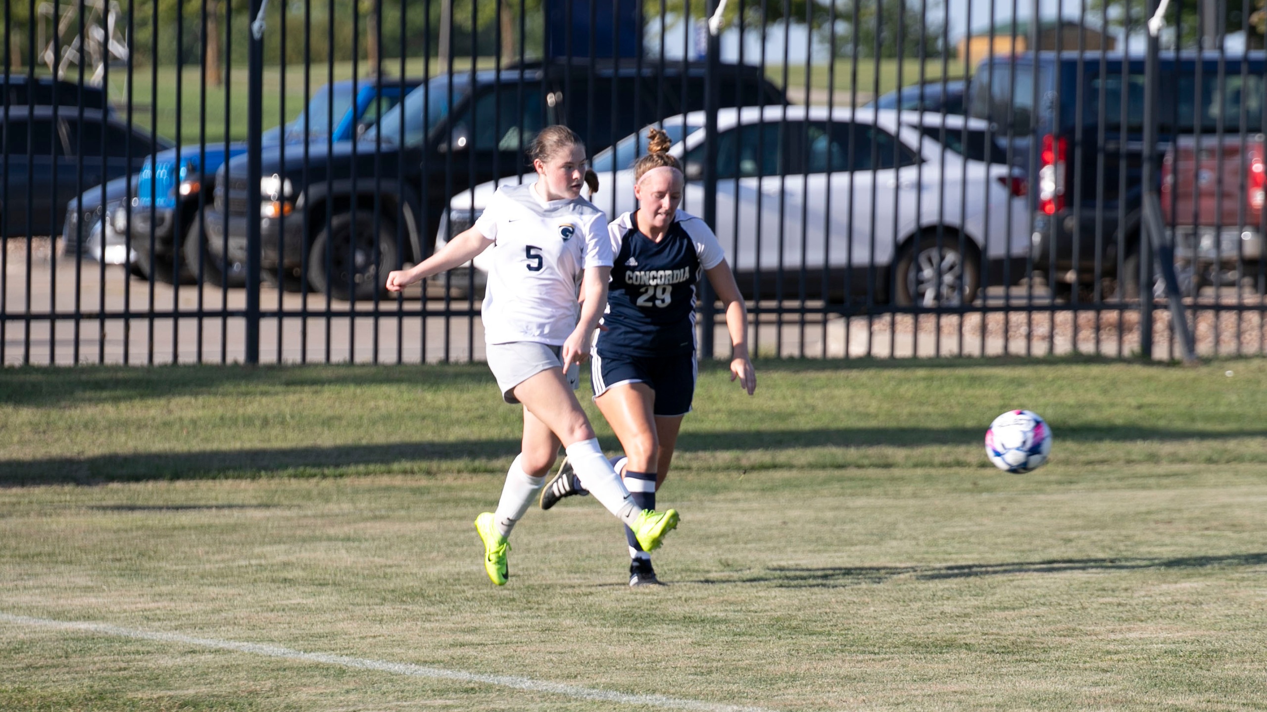 Graceland University Women's Soccer Falls to Undefeated MidAmerica Nazarene, 4-2